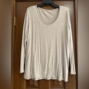 Grace Creamy Grey Top 1X